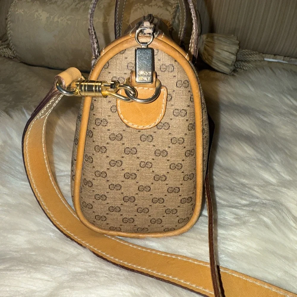 Gucci Micro GG Monogram Vintage Brown Leather Designer Handbag - Picture 7 of 17